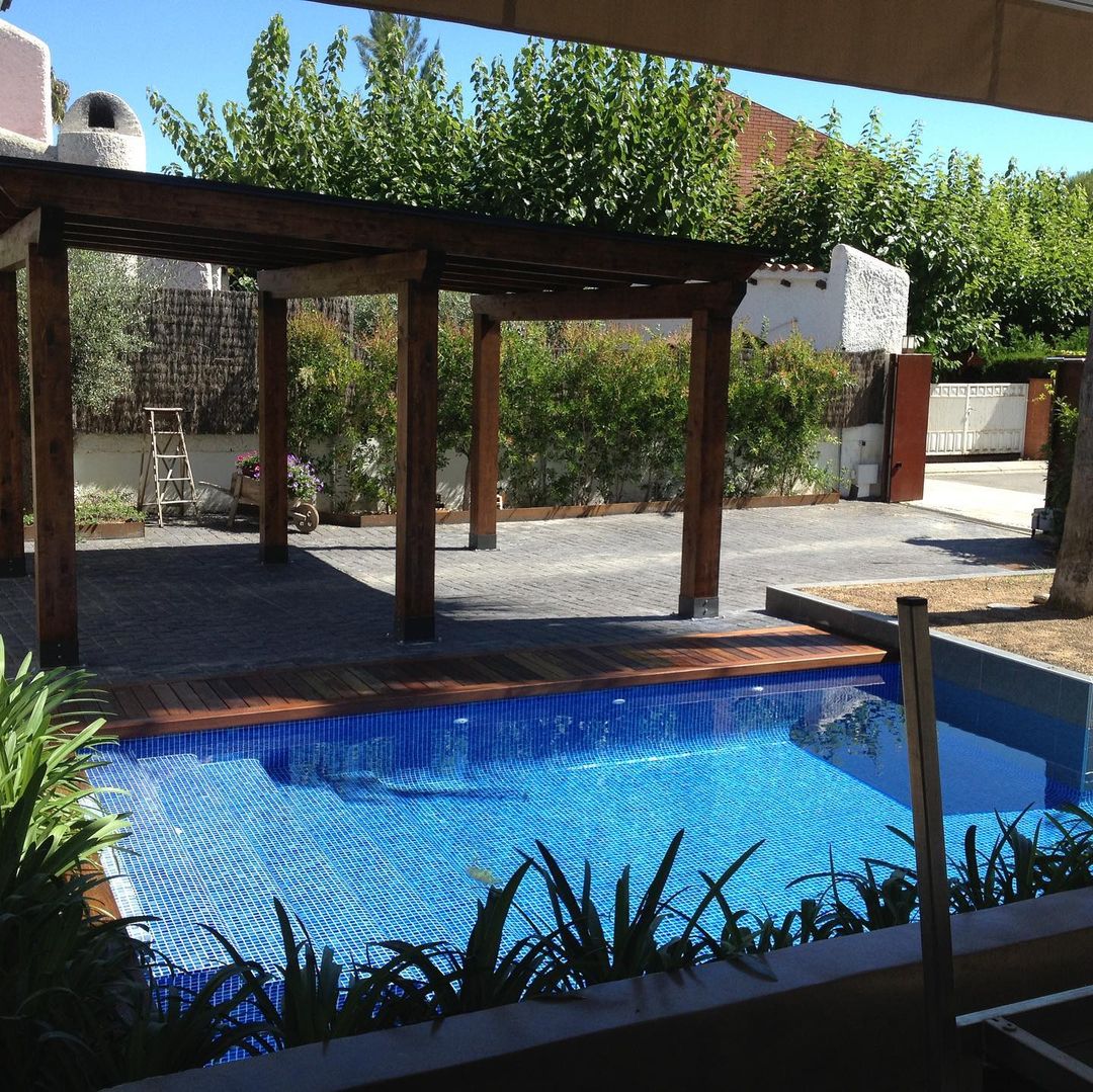 contruccion jardin picina tropical (8) construcción de jardines en Tarragona