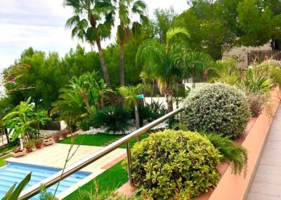 mantenimiento jardin de diseño particular (1)