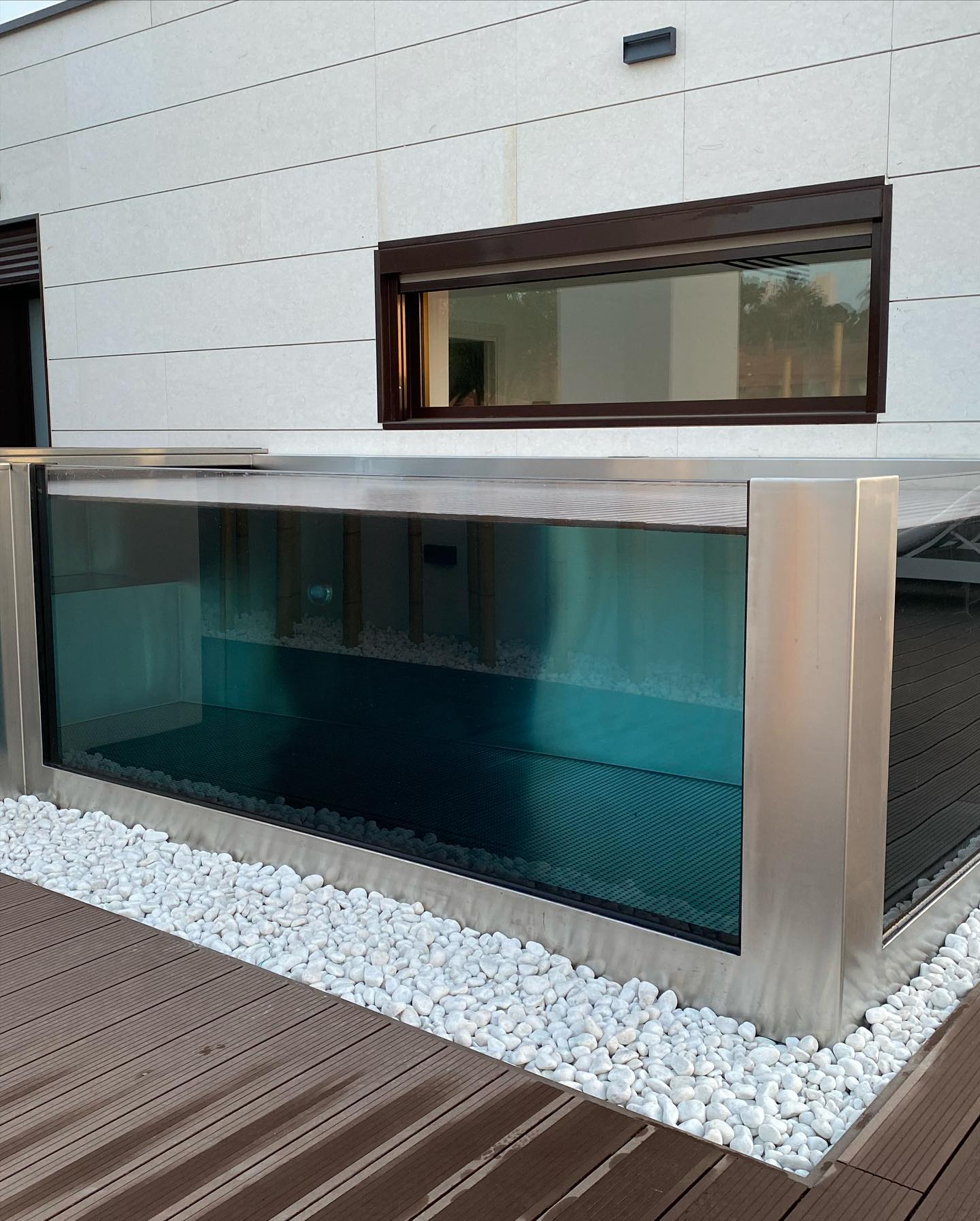 disseno de piscianas en Tarragona piscina de cristal atico disseno de piscianas en Tarragona piscina de cristal atico